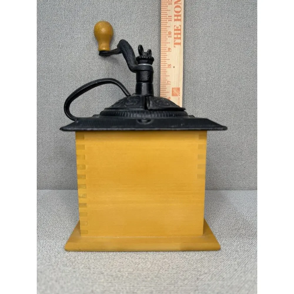 VTG CAST-IRON & WOOD COFFEE GRINDER Manual ORNATE Primitive‎ Farmhouse 1-Drawer